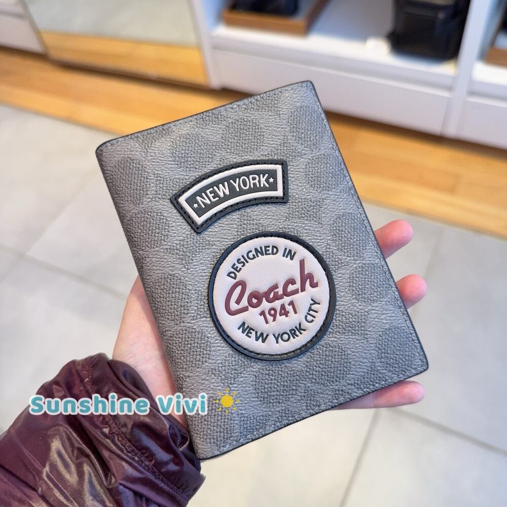 NWT Coach Passport Card Case Signature Canvas With Patches Gunmetal/Grey CCF34
